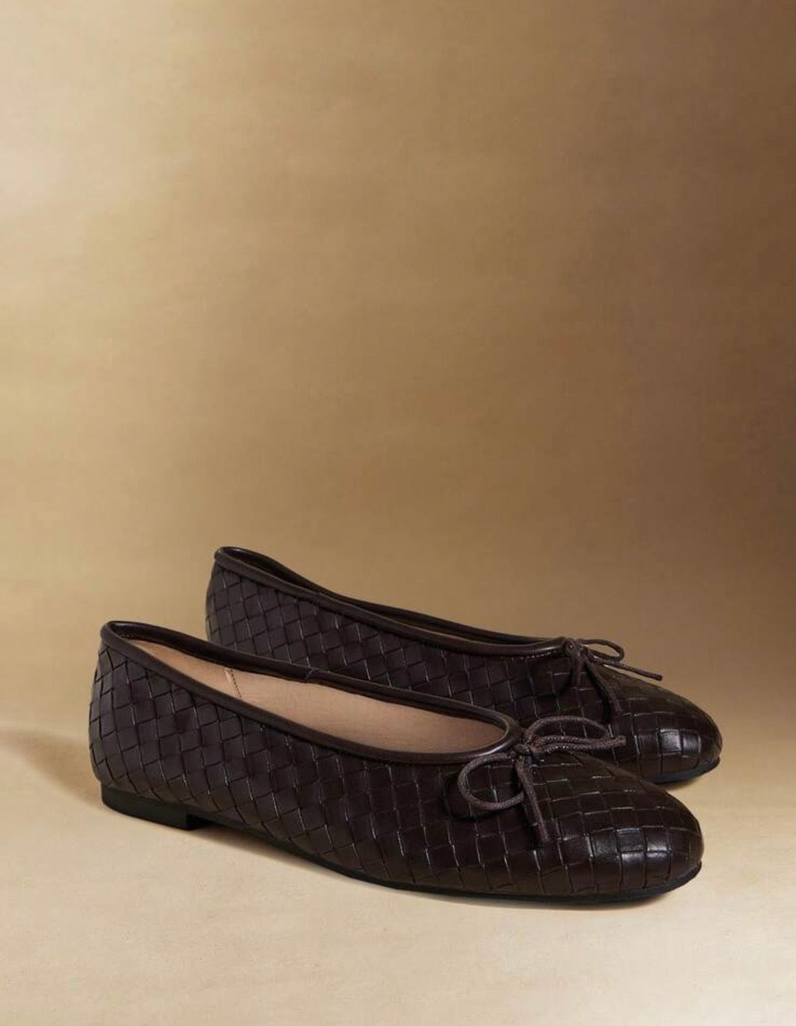 Ballet flats